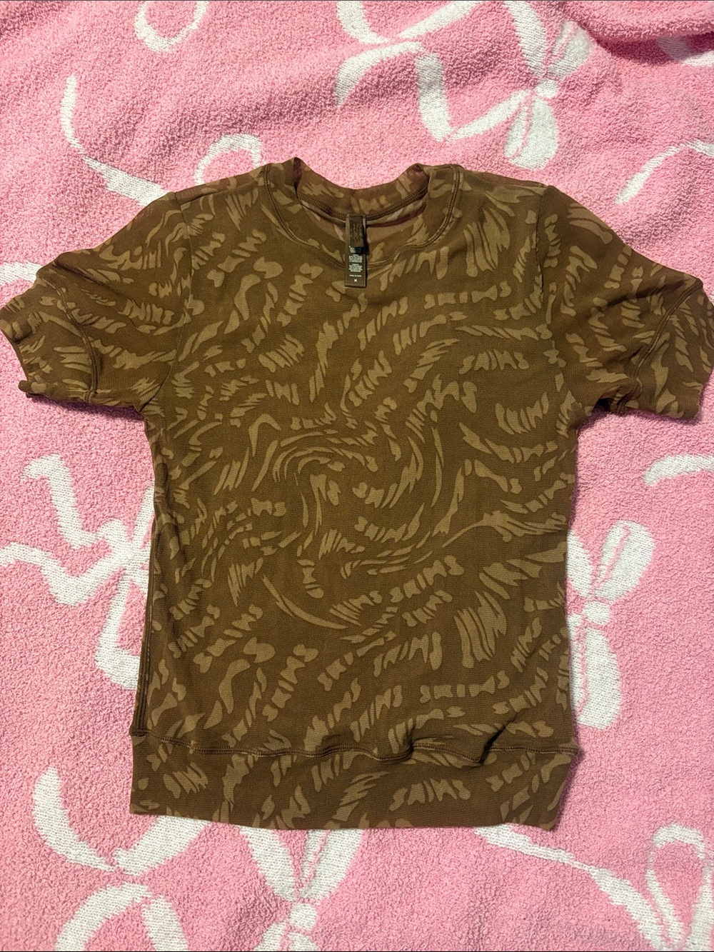 Skims latte swirl mesh shirt
